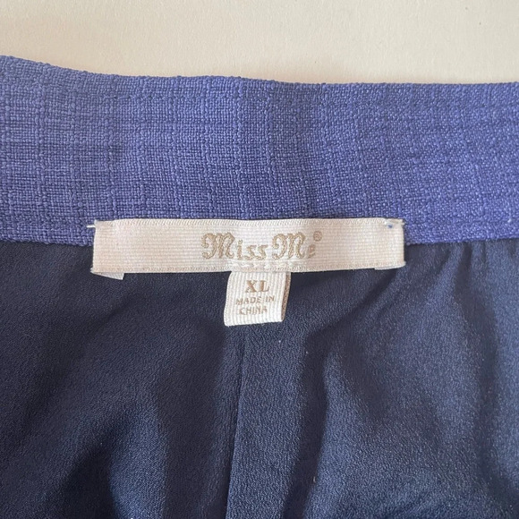 Miss Me Blue Bermudas - Picture 6 of 7